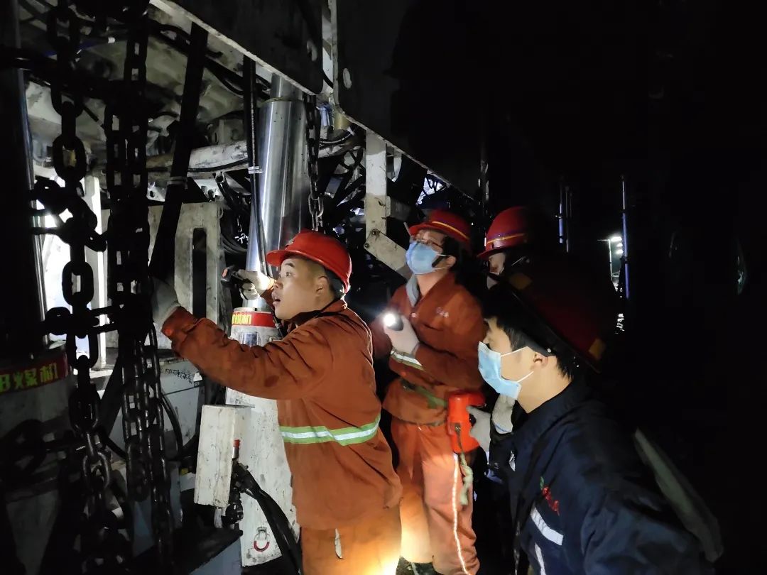 1663078881903075.jpg 12dd5400c85ca8824483583649de8832.jpg